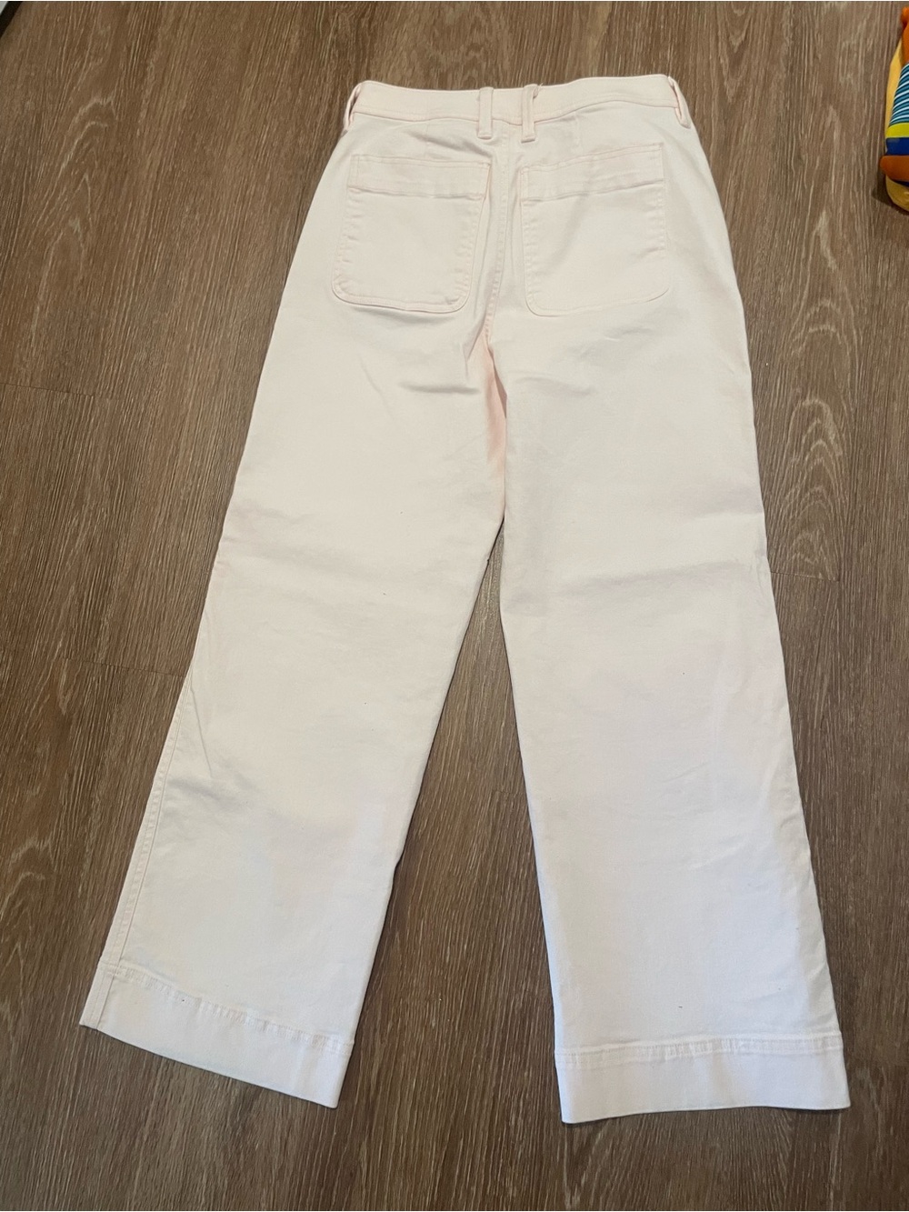 Free Assembly Wide Leg Women’s Jeans in Soft Pink - Picture 3 of 3